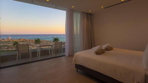 Ayia Napa Villa | Aqua Beachfront Villas - Villa 1