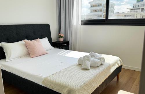 City Centre Apartment | Wealthystays Premium Residence