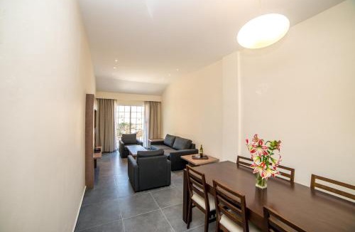 Chlorakas Hotel | Helios Bay Hotel and Suites