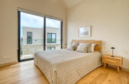 Emba Villa | Avalon Gardens Villa 1