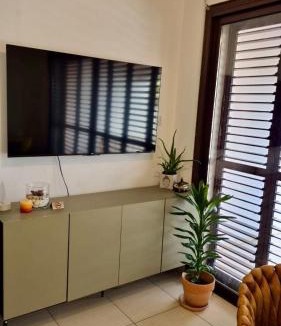 Tala Apartment | Panoramic Views in Peaceful Tala