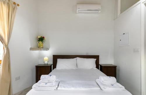 Kato Lefkara House | Annis House