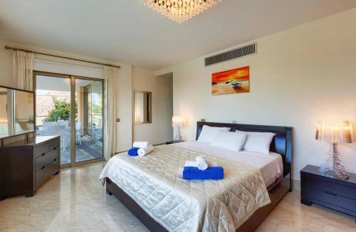 Polis Villa | Villa Pandora Limni by Villa Plus