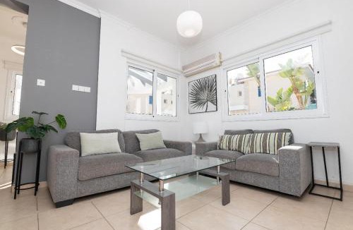 Paralimni Villa | Lindos Villa Ekaterina