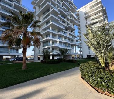 Aglantzia Apartment | A peaceful apartment with sea views