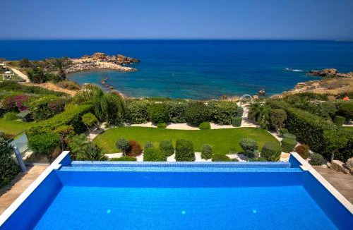 Kissonerga Villa | Olymp Luxury Villa C - Seafront Elegance with Infinity Pool and Exclusive Lifestyle