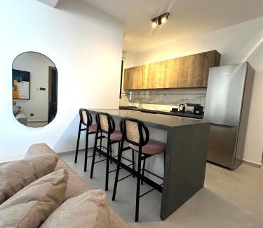 Lakatamia Apartment | 204 Lux Suites Level2 Tower 206