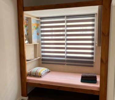 Chlorakas Apartment | Apartment in residential complex with pool