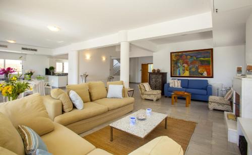 Larnaca House | Meneou Beachfront Villa Sunset