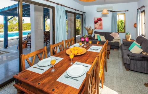 Argaka House | Stunning Home In Argaka With Wifi