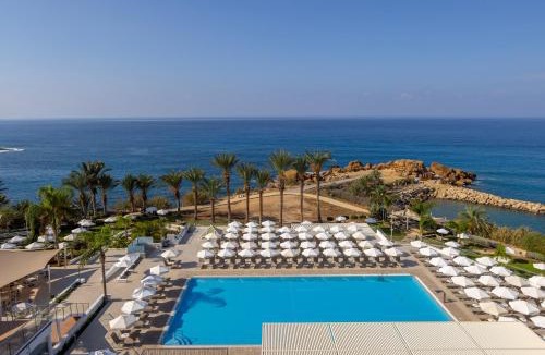 Kissonerga Hotel | Queens Bay Hotel