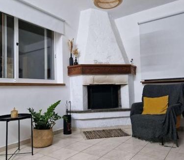Kallepia Villa | Peaceful Kallepia Villa with Private Pool & Mountain Views