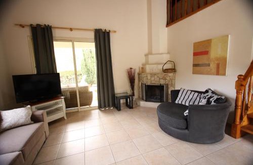 Pissouri Villa | Swimmers' Paradise