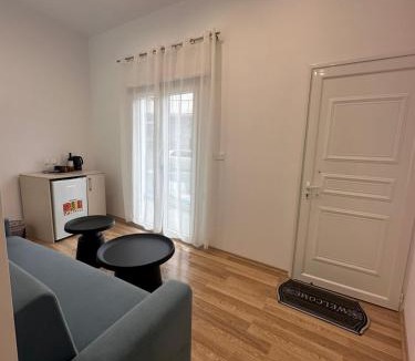 Kalopanayiotis Apartment | Joanna's Rooms