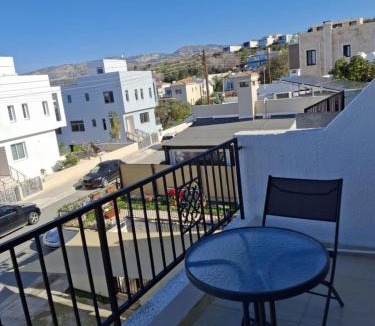 Chlorakas Apartment | Apartment with sea view!