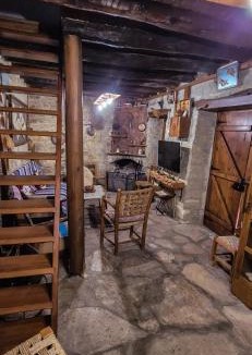 Vasa Koilaniou House | Angels Traditional House