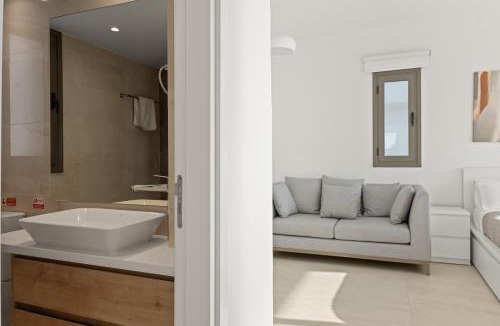 Softades Villa | Serenity Waves Villa 2