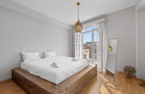 Larnaca City Centre Apartment | St Lazar Penthouse Apartment