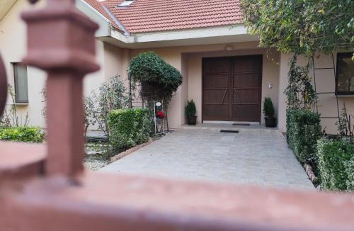 Trimiklini Villa | Roses Villa