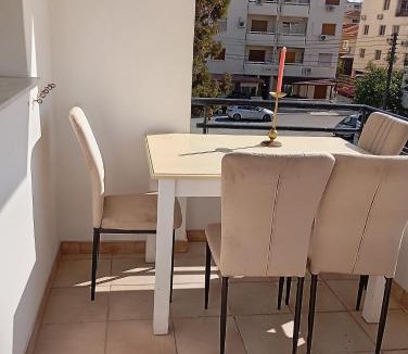 Larnaca House | Eat well Sleep Well