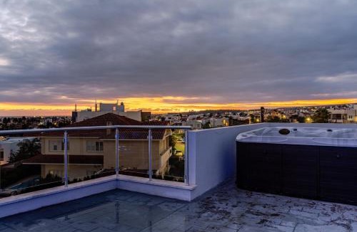 Agia Fyla Apartment | Sky villa penthouse with private outdoor hottub