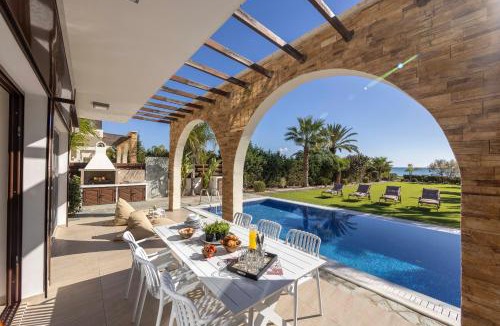 Ayia Thekla Villa | Ayia Napa Seafront Ionion Villa H5