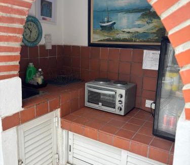 Kiti House | Mediterranean poolside garden cottage