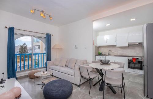 Agios Tychon Apartment | White Arches Apt #2 by TrulyCyprus