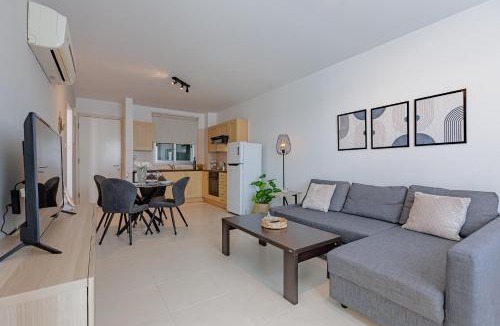 Kapparis Apartment | Stylish One-Bedroom Sea Retreat