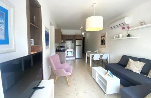 Kapparis Apartment | DPSAE09 Mythical Sands Resort - Two Bedroom Apt with pool