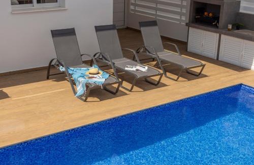Pernera House | The Second Diamond Protara - 2' Walk to Beach