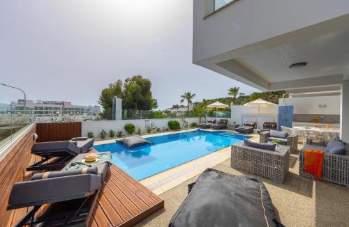 Protaras Villa | Fig Tree Bay Residences 5