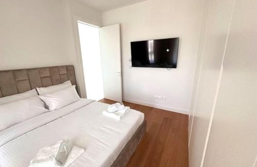 Germasogeia Apartment | Del Mar Beachfront 3 Bedroom 'A' Residence