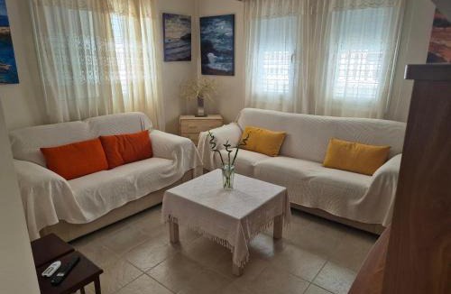 Kapparis House | Villa Amaryllis