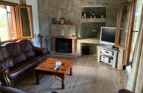 Vasa Koilaniou House | Mountain View! Cosy life