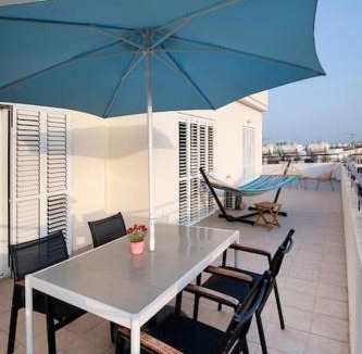 Larnaca City Centre Apartment | City Center Top Floor Big Balcony 2BR Close to the Beach