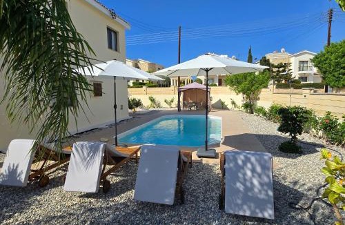 Kouklia House | Villa Carissa