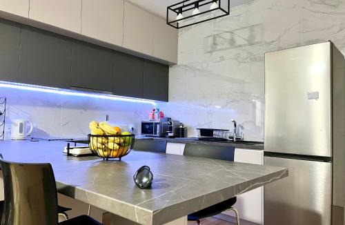 Larnaca Apartment | Modern apartment near McKenzie beach