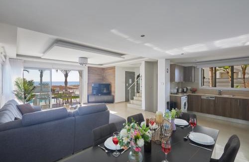 Ayia Thekla Villa | Sunrise Villa 9