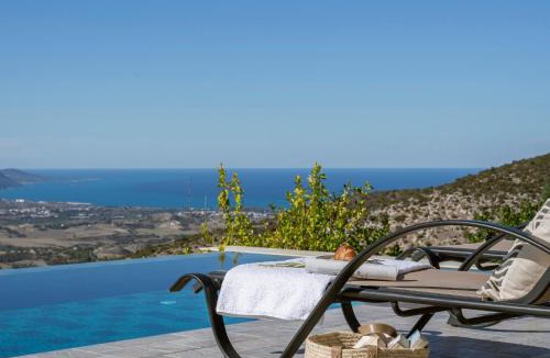 Peristerona Villa | Sea-View Retreat - Villas with Pools and Private Jacuzzi Cabin
