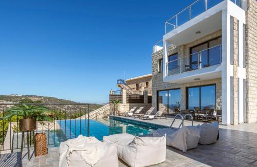 Peristerona Villa | Sea-View Retreat - Villas with Pools and Private Jacuzzi Cabin