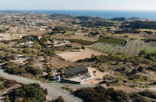Pareklisia House | Zima Edge