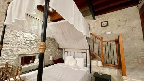 Dhoros House | Juliet Suite by TrulyCyprus