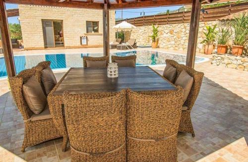 Argaka Villa | Villa Nikos Argaka