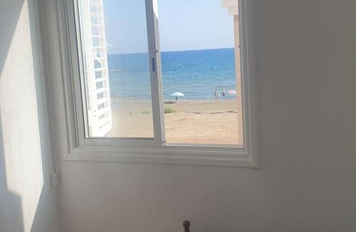 Pyla Villa | Sea Heart Villa Beachfront