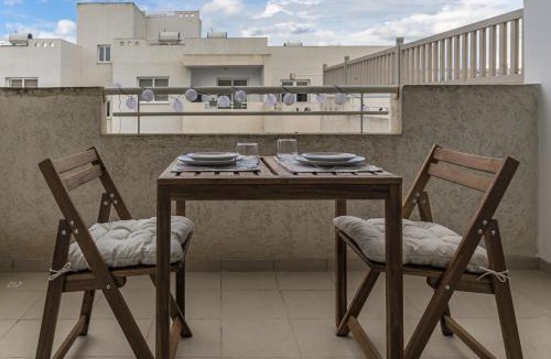 Livadia Apartment | Creative 1br Pool view Apt with covered parking
