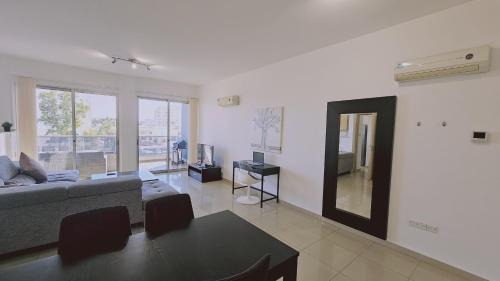 Larnaca City Centre Apartment | STAY White Petals Apartment
