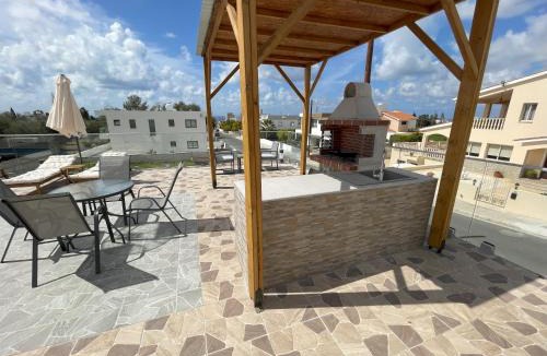 Emba Apartment | ARF Apartments - with Jacuzzi at the complex