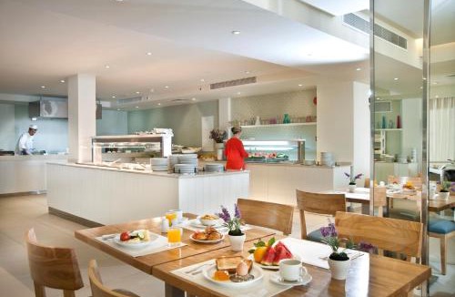 Pernera Hotel | Pernera Beach Hotel