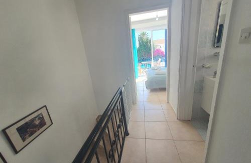 Latsi Apartment | G&E HARBOUR MAISONETTE NUMBER 13